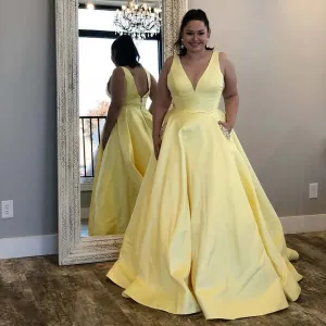 A Line 2025 Plus Size Yellow Satin Prom Dresses V-Neck with Beading Pockets