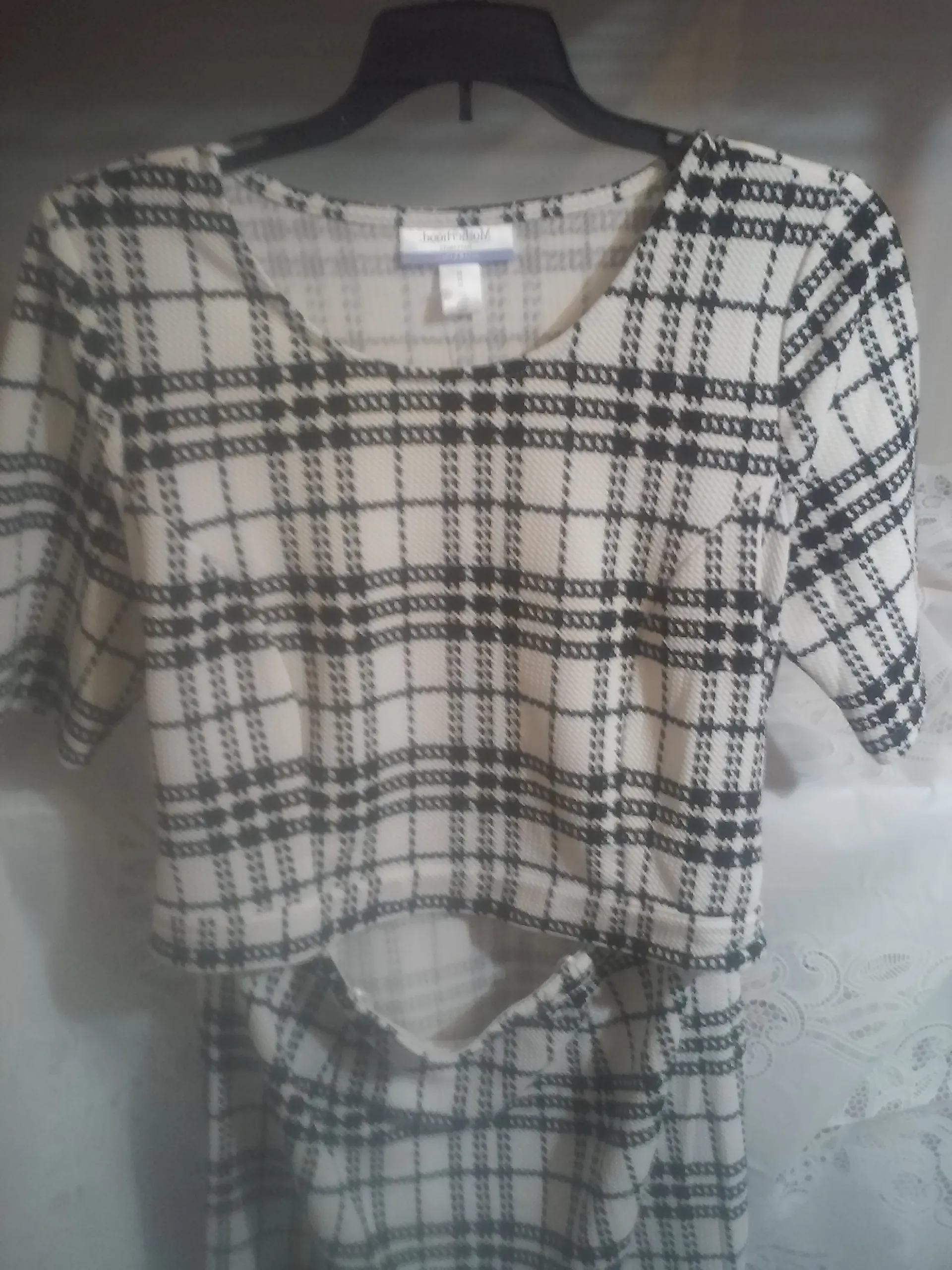 Black and White Top Maternity Skirt Set