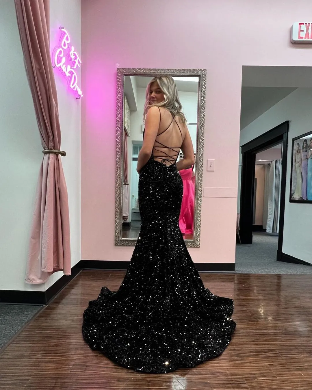 Black Velvet Sequins Prom Dresses 2025 Mermaid V Neck Formal Dress Long
