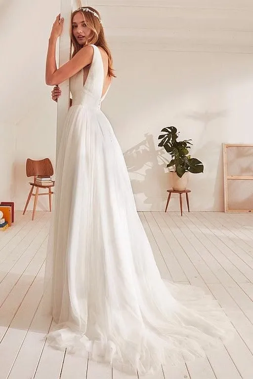 Bohemian Style Wedding Dresses Beach Simple Ivory Tulle Skirt