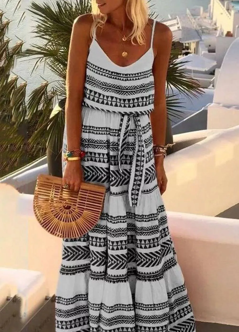 Cami - Strapless V-neck dress with bohemian geometric print