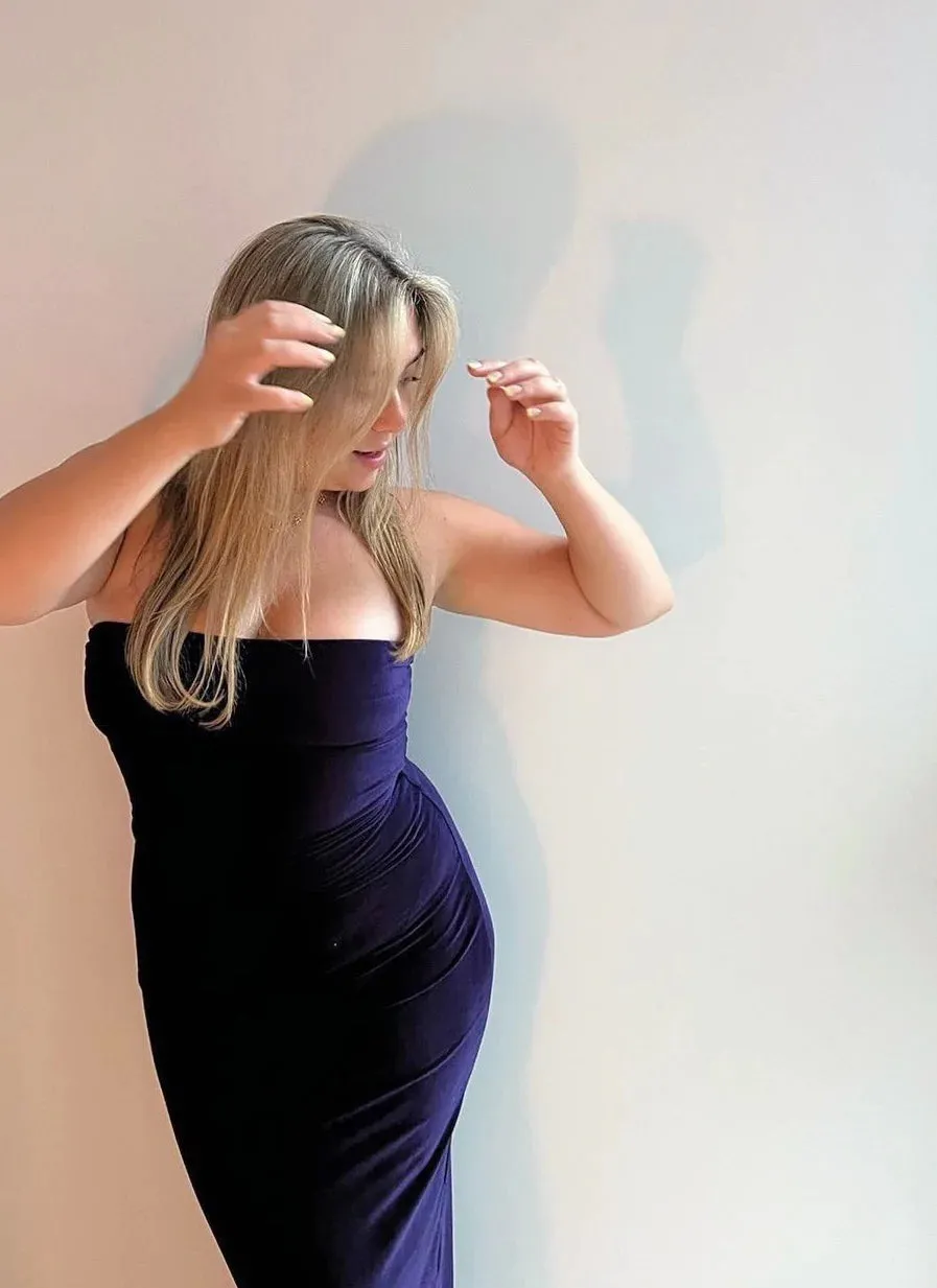 Camryn Dress (Blackberry)