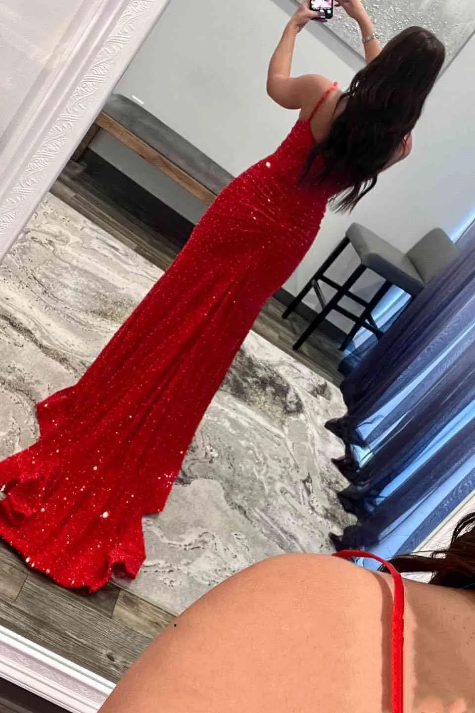 Cheap Red Sequins Mermaid Prom Dresses 2025 Straps Plunging Neck Formal Dress