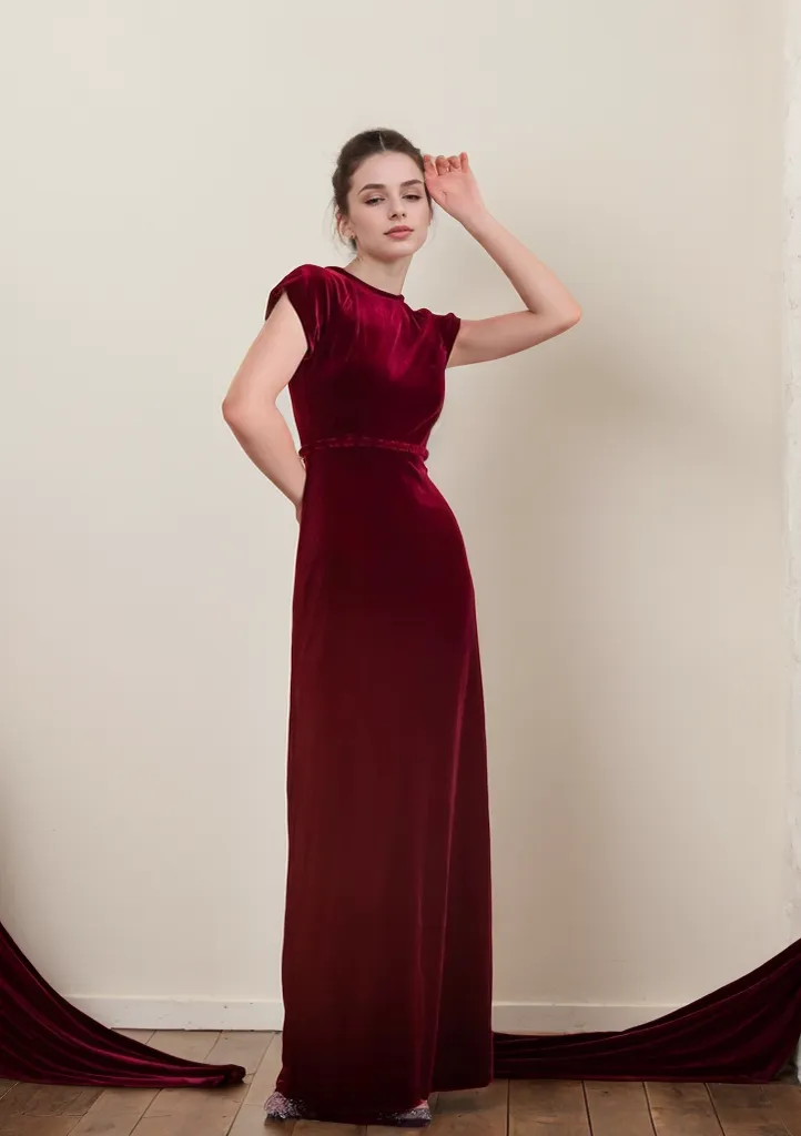 Elegant Burgundy Velvet Cap Sleeve Floor-Length Evening Dress
