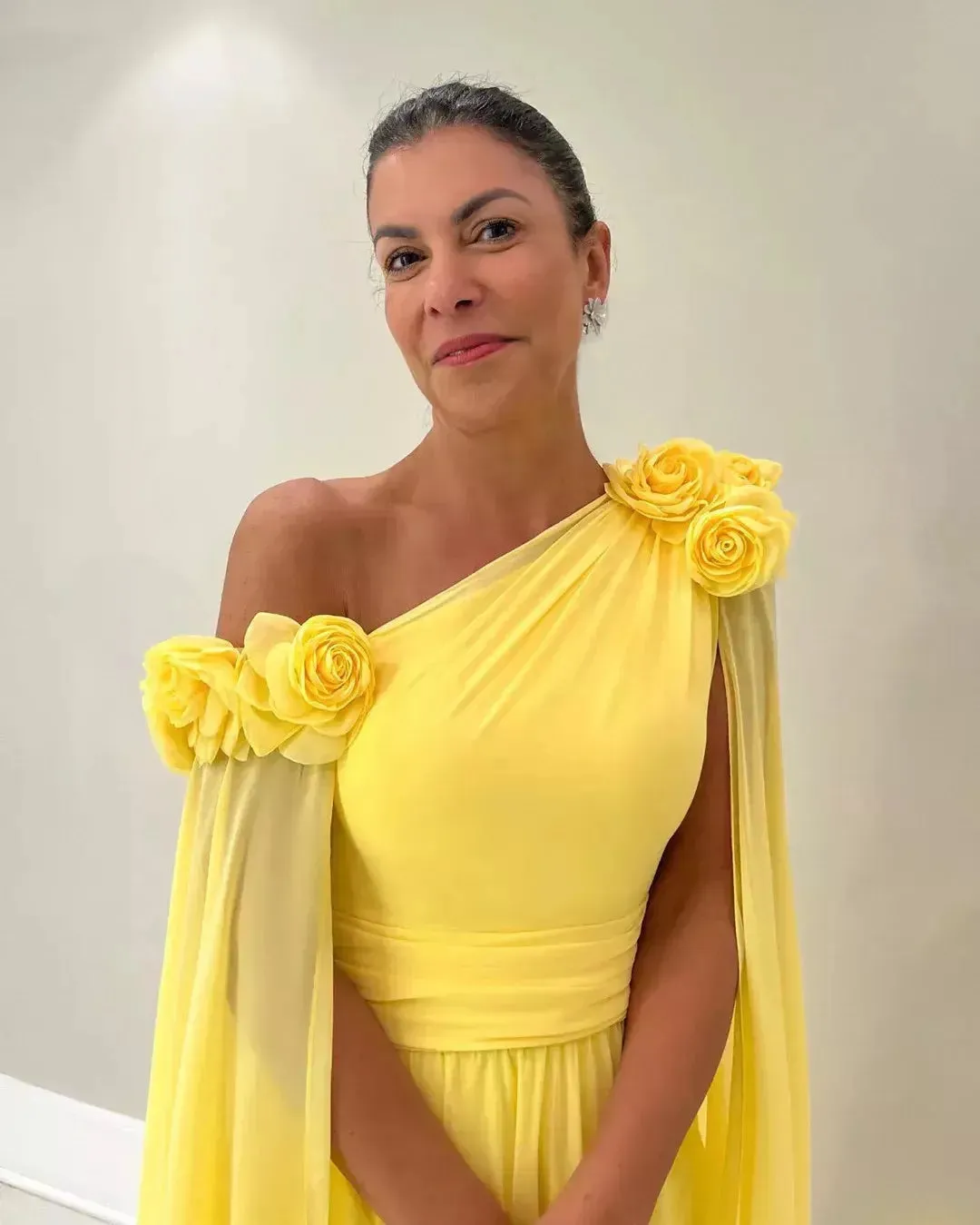 Elegant Yellow Chiffon Prom Dress A-Line One Shoulder With Flowers Floor Length Evening Dress robes de soirée