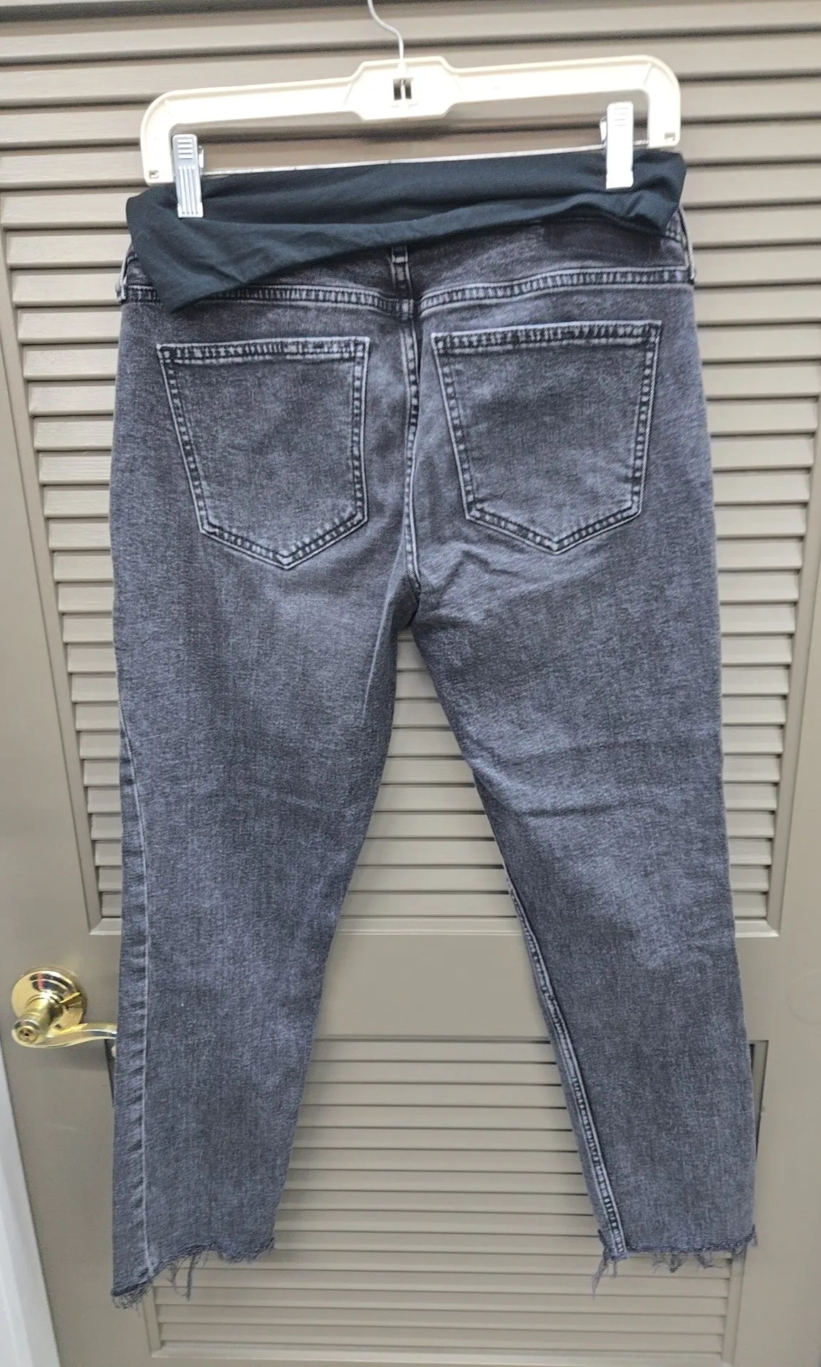 Gap Size 6 Maternity Jeans