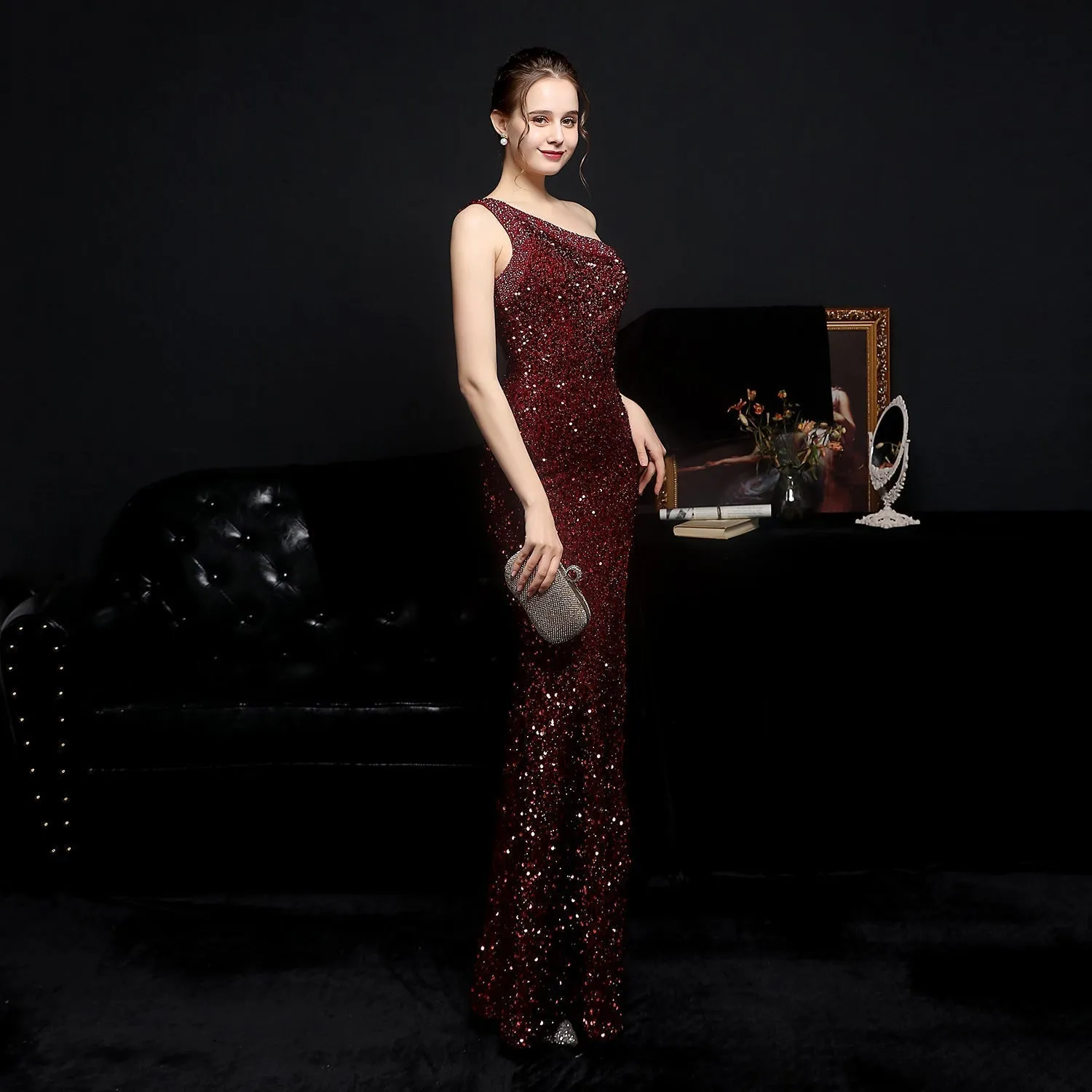 Heary dazzling sequined Charming one-shoulder asymmetric dress