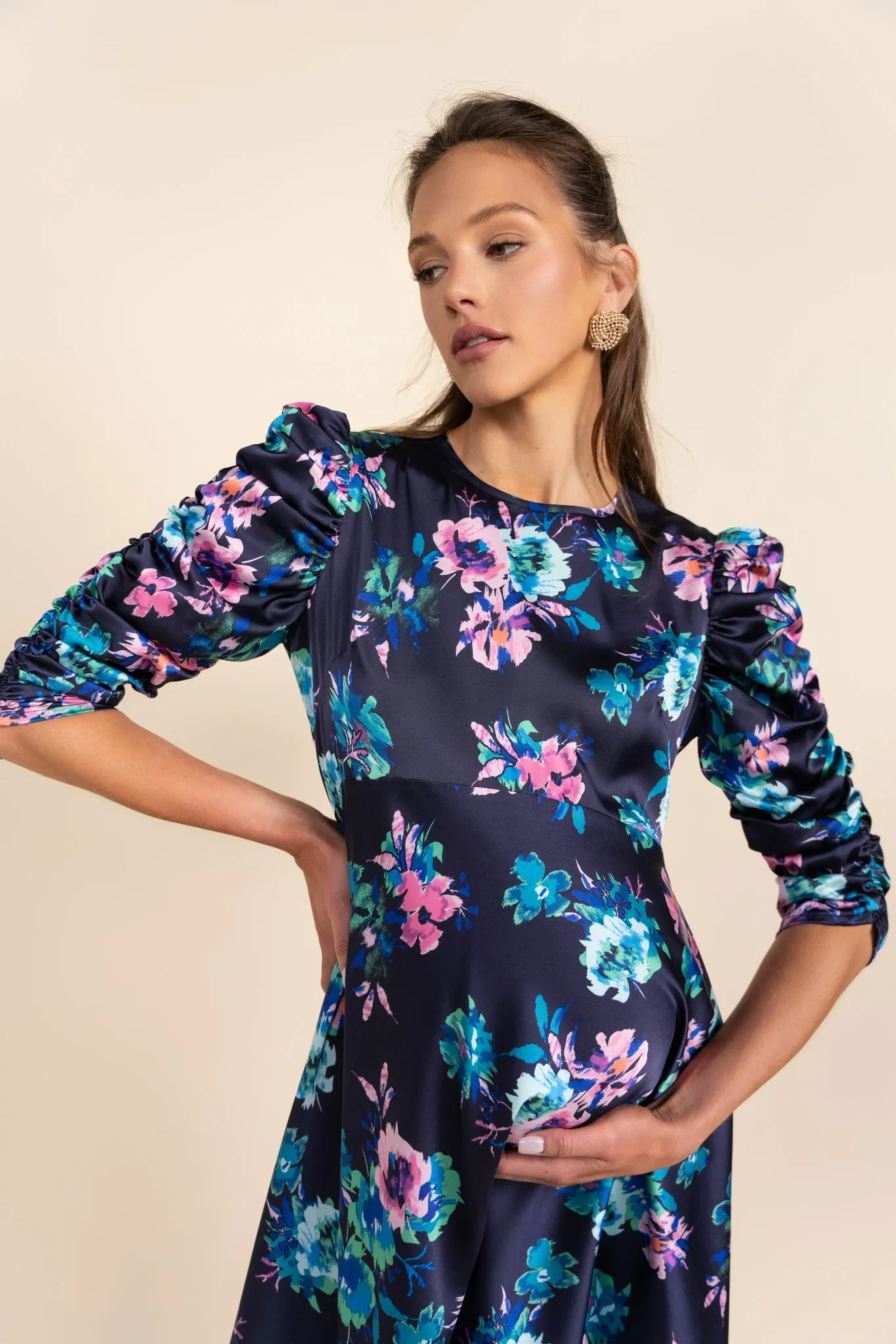Lindell Maternity Dress in Navy From Apparalel