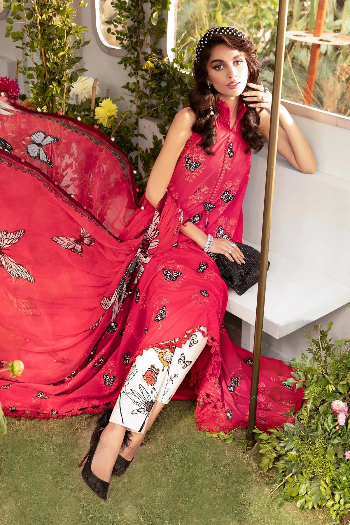 Maria.B Mprints Luxury Lawn Embroidered Collection MPT-2105-A