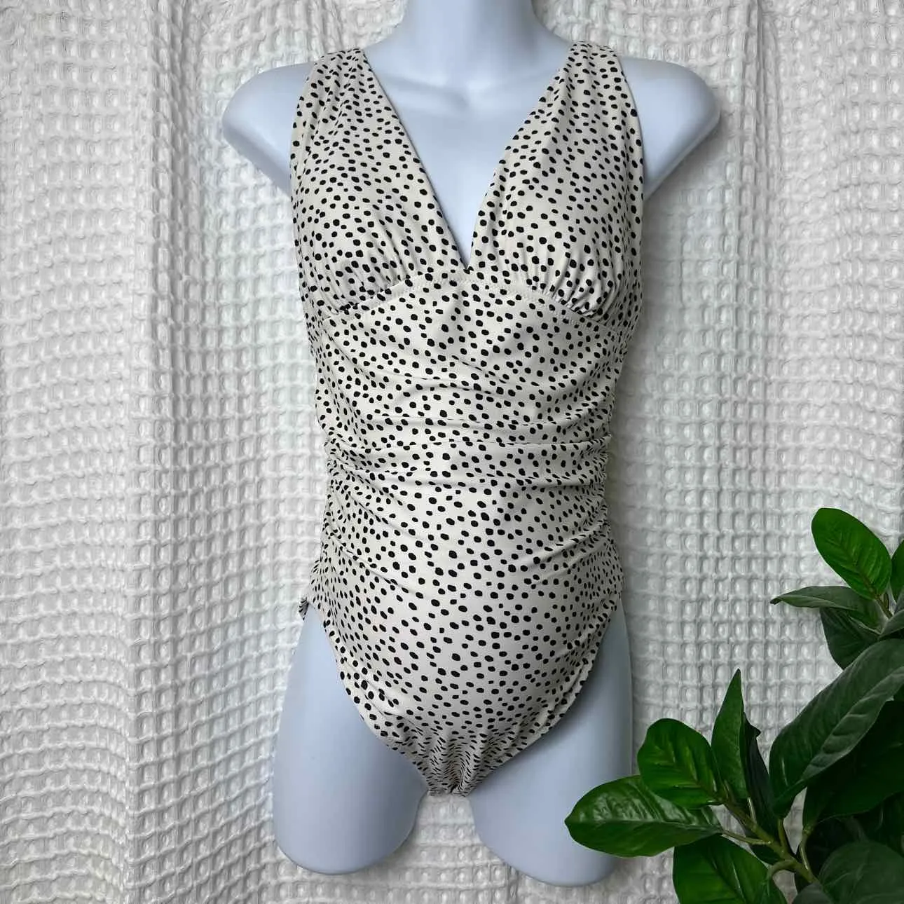 Old Navy Maternity SWIMSUIT maternity