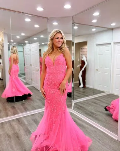 Pink Mermaid V Neck Prom Dresses Coral Tulle Long Evening Dress with Appliques