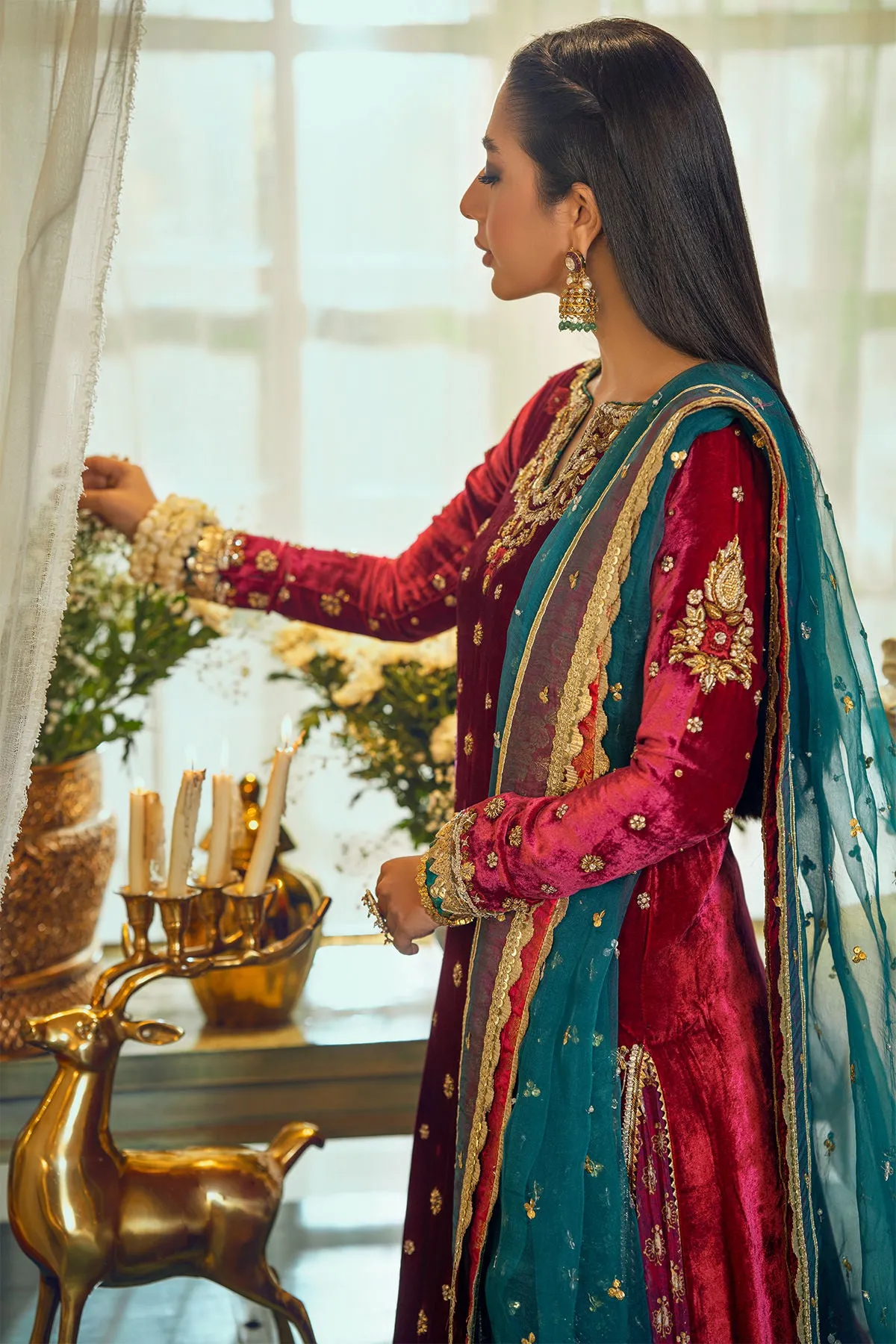 Red Velvet Long Kameez Salwar Pakistani Wedding Dresses