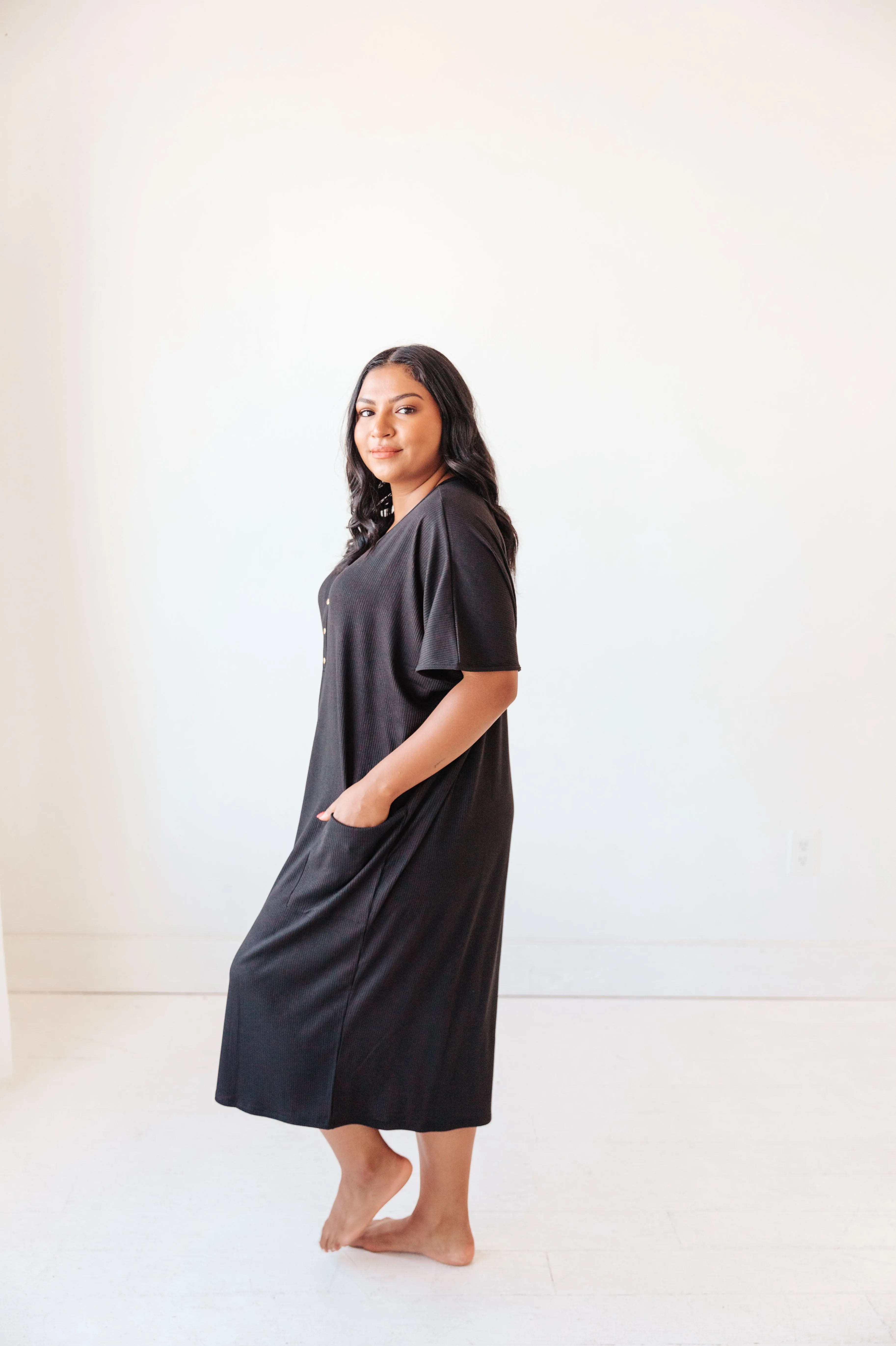 Ribbed Ebony | COCOON