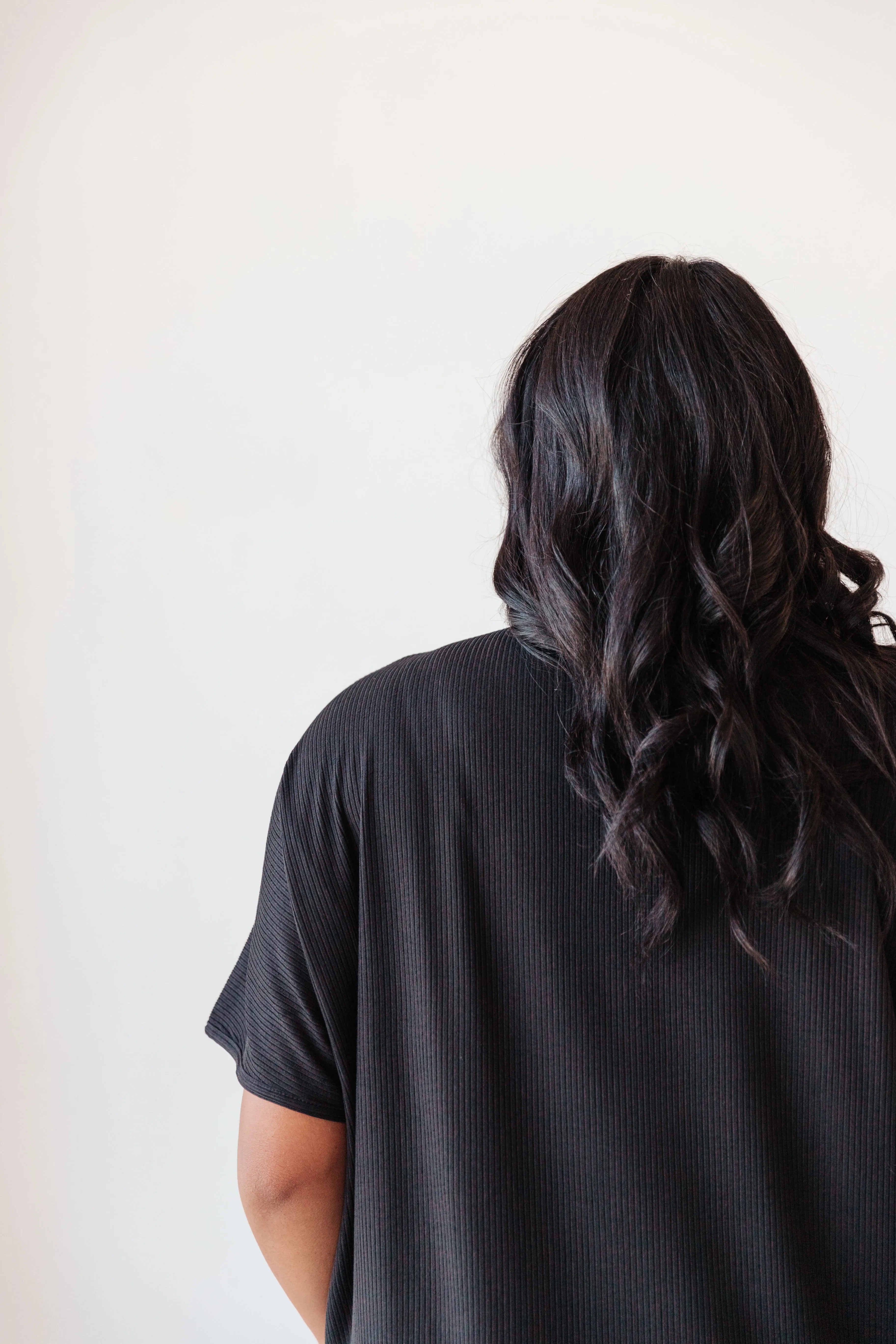 Ribbed Ebony | COCOON