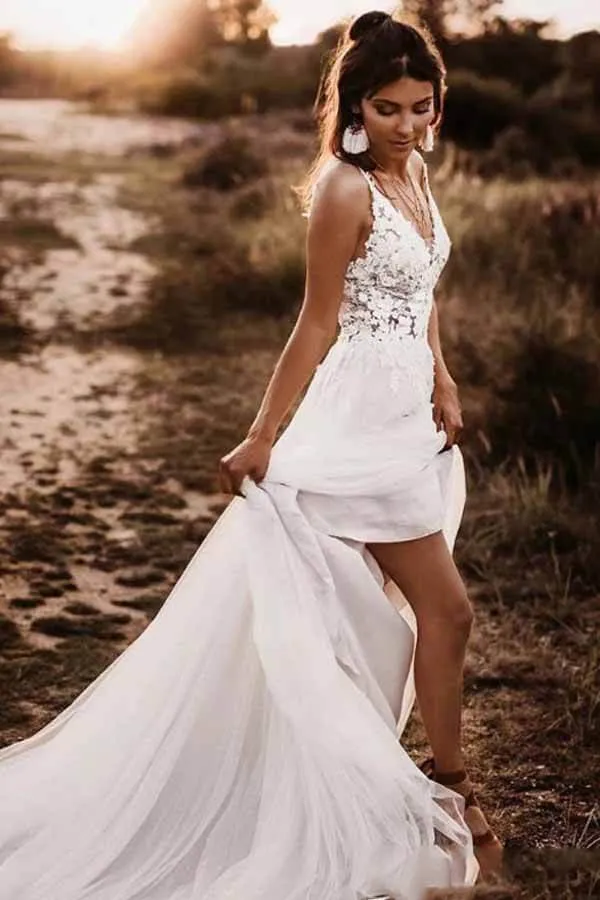 Roycebridal Gorgeous Lace Bodice V-neck Bridal Dresses White Backless A-line Wedding Dresses,MW370