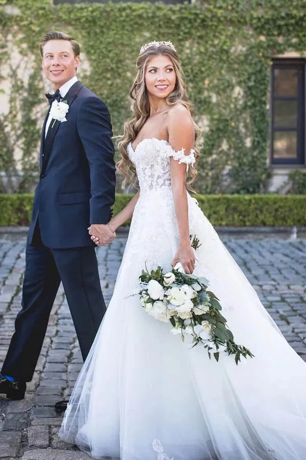Roycebridal Lace Appliques Off The Shoulder Modest Tulle Princess Wedding Dress,MW363