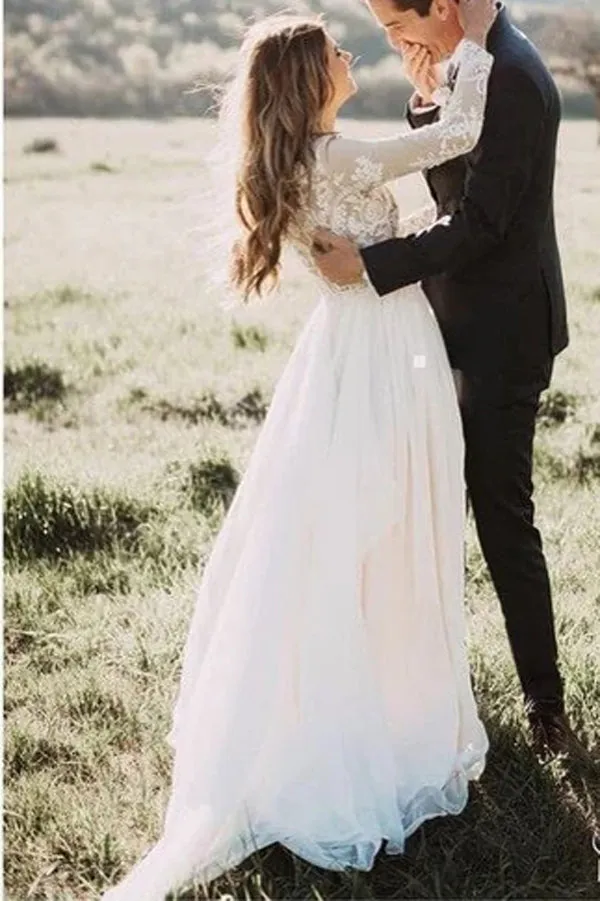 Roycebridal Rustic Long Sleeve Weding Dresses Lace Appliqued Ivory Beach Wedding Dress,MW315