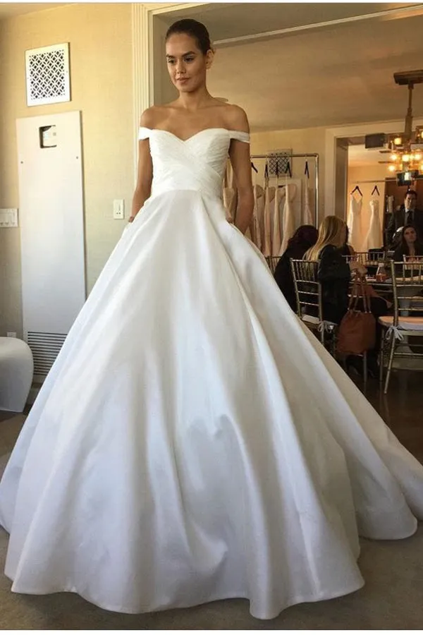 Roycebridal Vintage Sweetheart Ivory Satin Wedding Dresses with Pockets,MW414