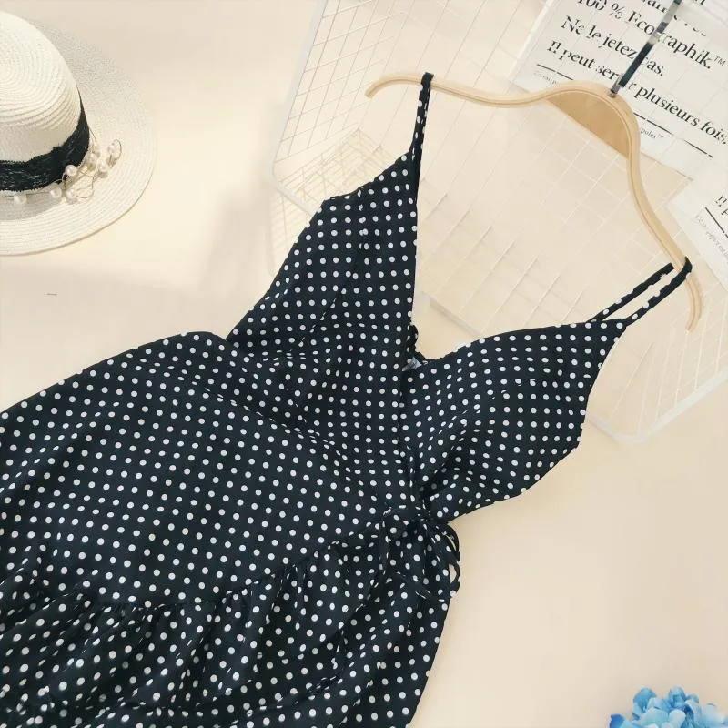 Ruffled V-collar Sleeveless Sling Dress