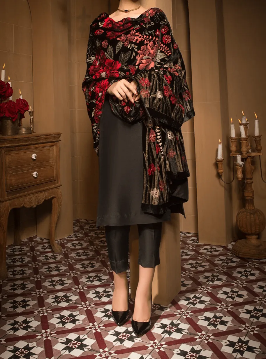 Sarinnah Premium 01- Embroided Fine quality Velvet shawl.