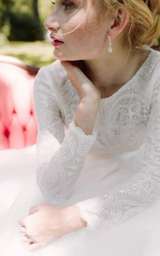Scoop Long Sleeve Tulle Dress With Lace Top-712115