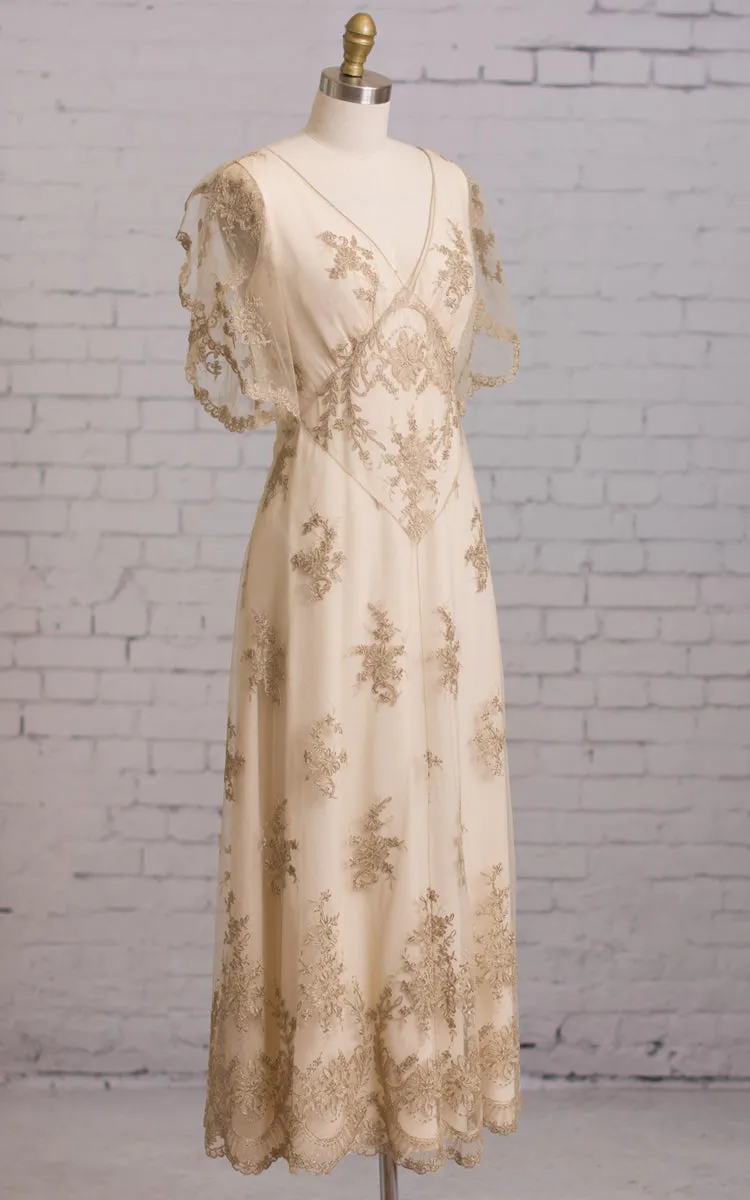 Sheath Butterfly Sleeves V Back Embroidery Brush Train Dress-704167