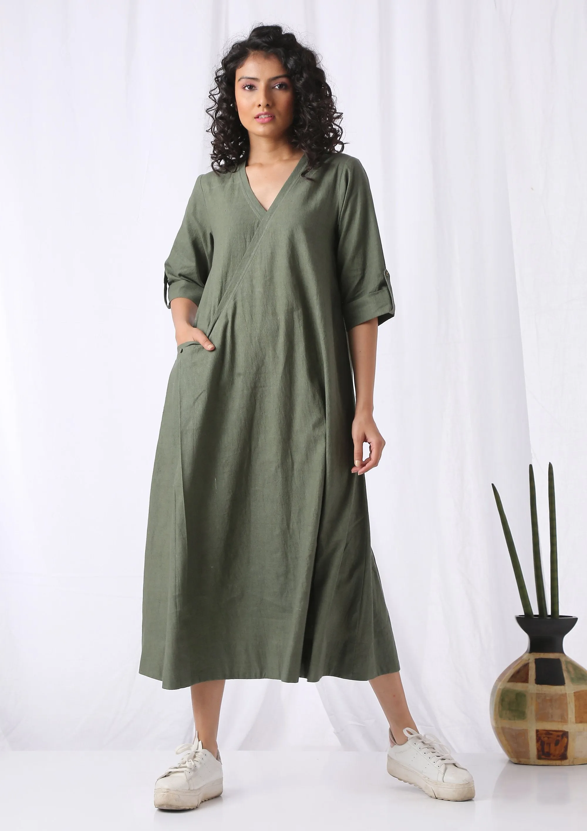 SLOUCHY DRESS - OLIVE