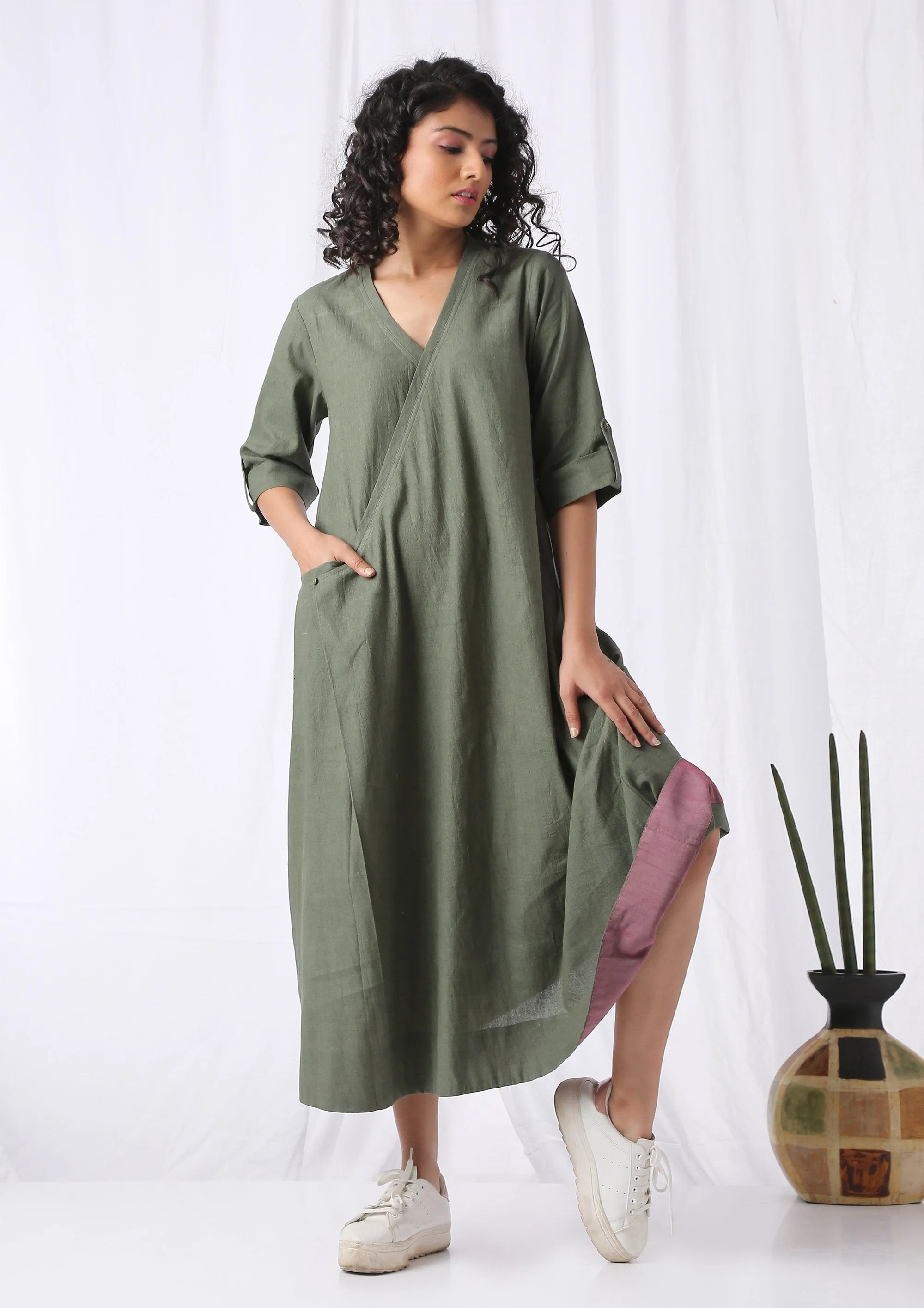SLOUCHY DRESS - OLIVE