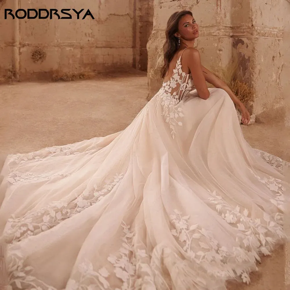 Straps Glitter Wedding Dresses V-Neck Shiny Tulle With Applique Backless Bohemia