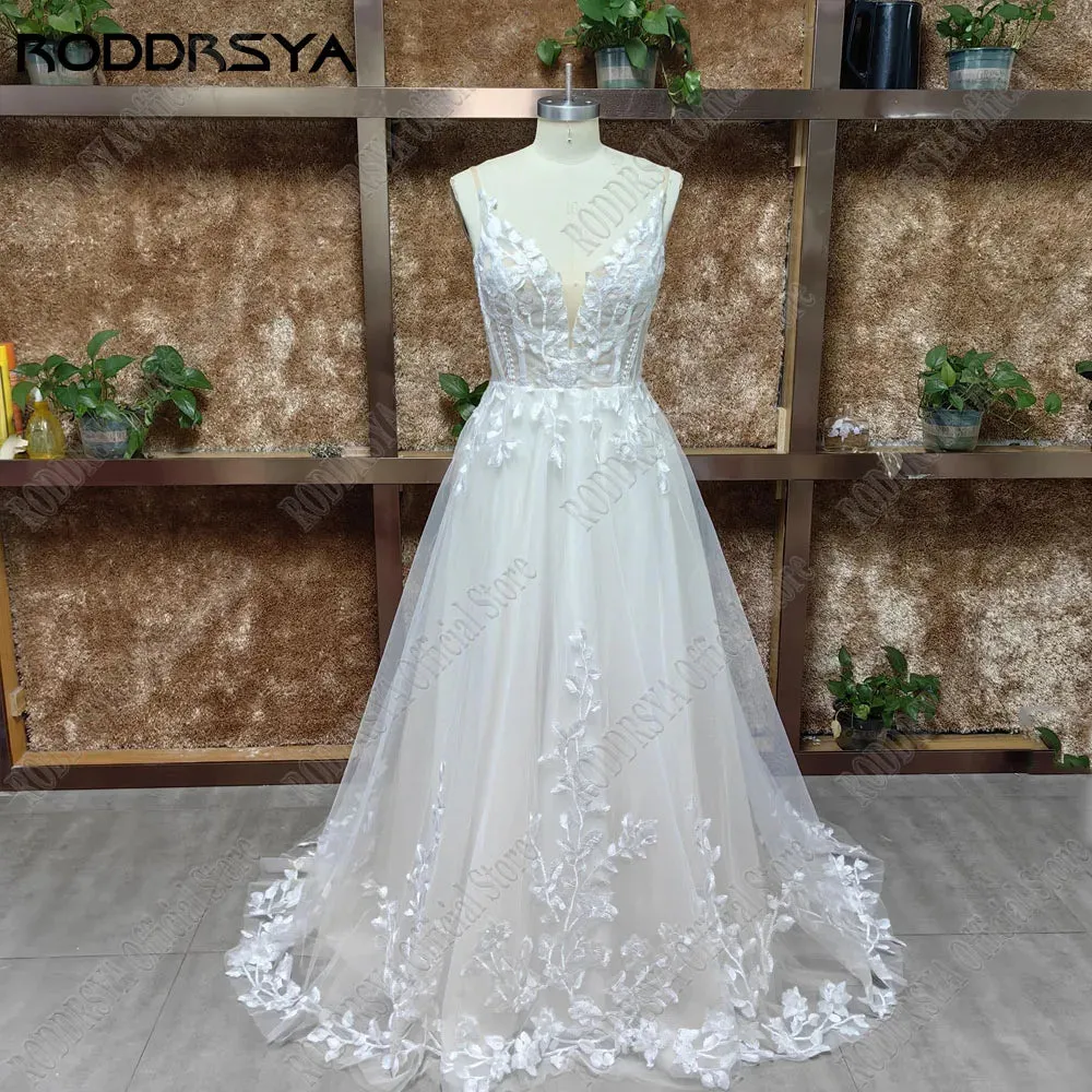 Straps Glitter Wedding Dresses V-Neck Shiny Tulle With Applique Backless Bohemia