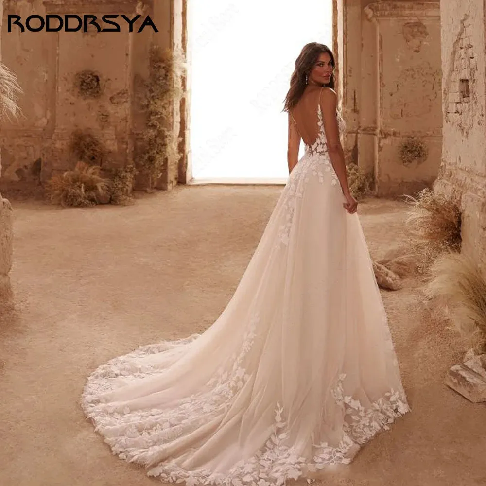 Straps Glitter Wedding Dresses V-Neck Shiny Tulle With Applique Backless Bohemia