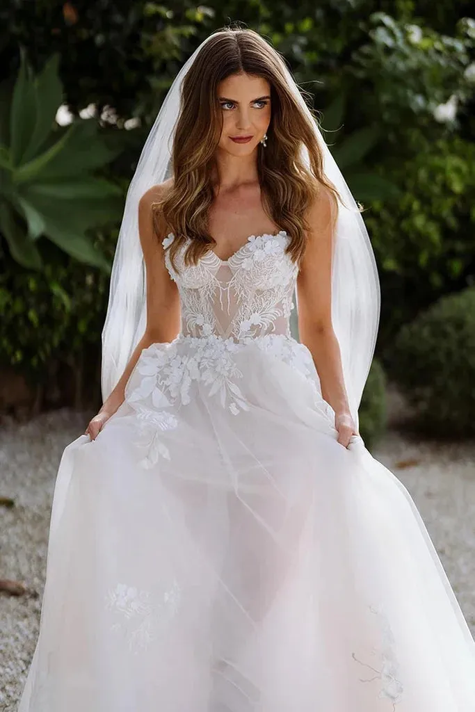 Sweetheart Sleeveless Bohemian Wedding Dress Lace Applique Bridal Gown TN373