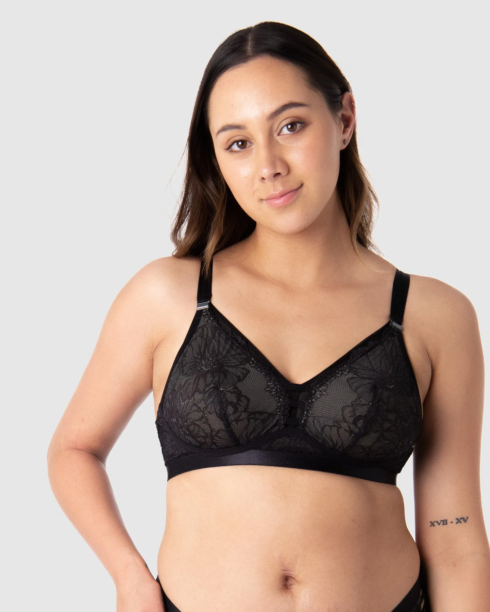 True Luxe Multifit Nursing Bra - Black