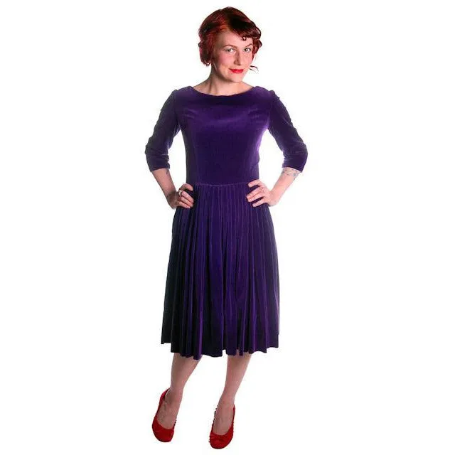 Vintage Dress Full Skirt Grape Purple Velvet  1950's 37-26-Free