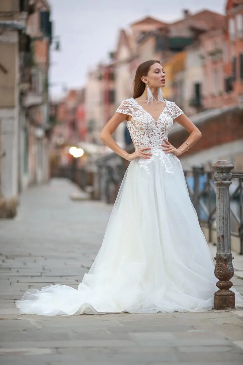 Wedding Dresses "Chantal"
