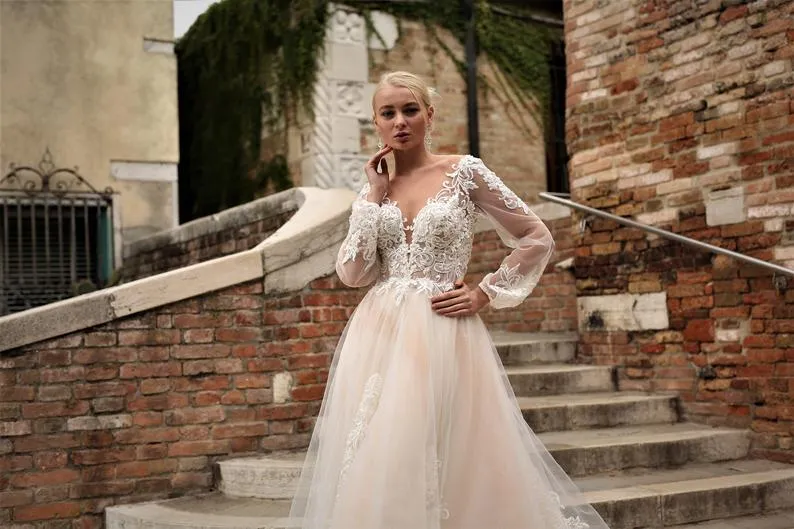 Wedding Dresses "Ludmila"